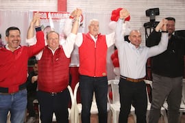 Camilo Pérez fortalece la unidad con apoyo de la disidencia en Capital