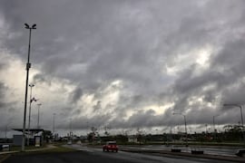 Inestabilidad frontal provoca tormentas eléctricas intensas y lluvias de variada intensidad