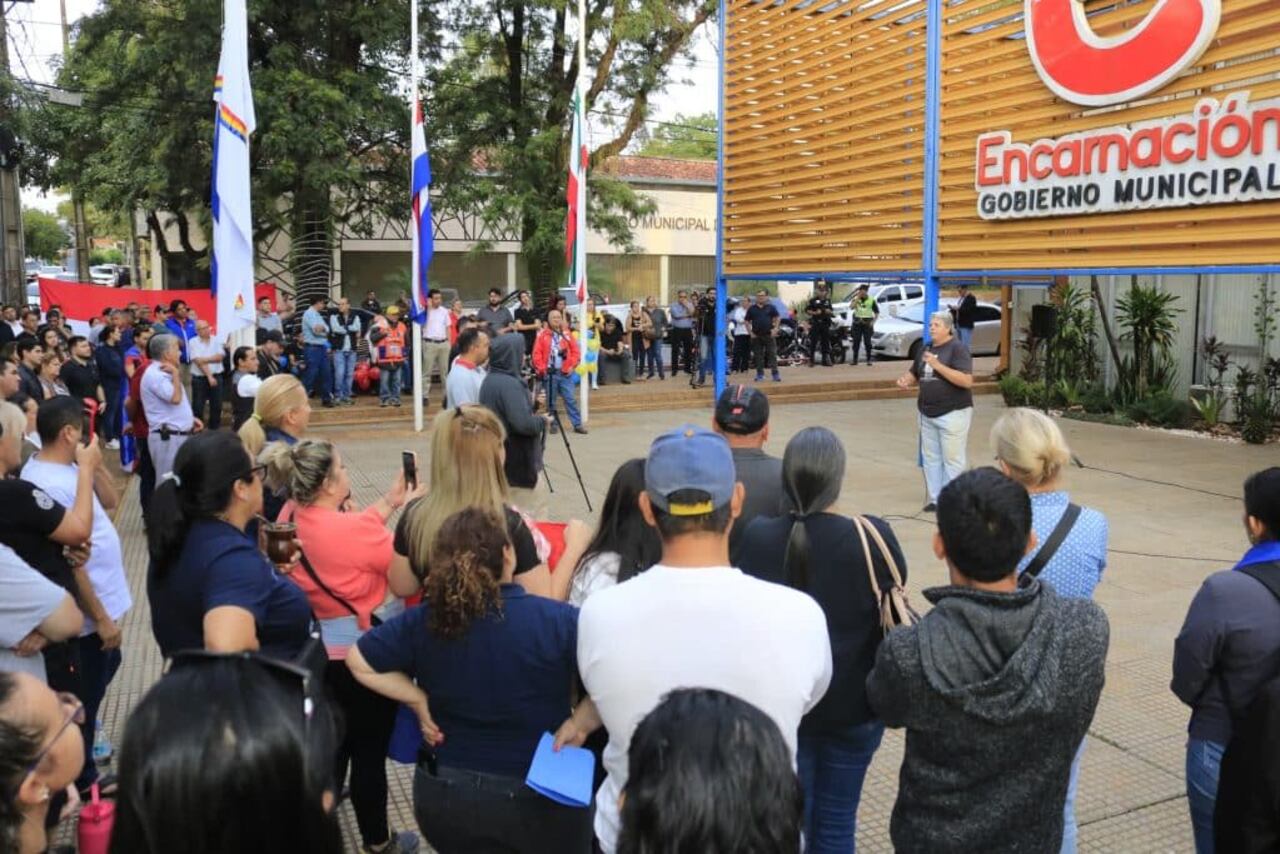Tony Báez, comerciante de la "zona alta" de Encarnación, sostiene que la Comuna debe cancelar el contrato con SEM (Servicio de Estacionamiento Medido).