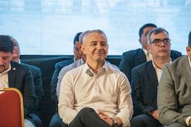 Daniel Centurión prioriza la Lista 1 y frena el debate presidencial