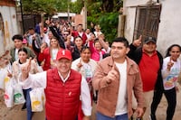 Camilo Pérez refuerza las caminatas para ganar terreno en Asunción