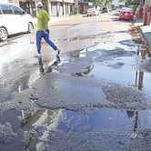 Pérdidas de Essap impiden avance del recapado de calles en Encarnación