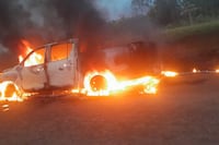 Hallan camioneta incendiada con un cuerpo en su interior, en Cambyreta, Itapúa