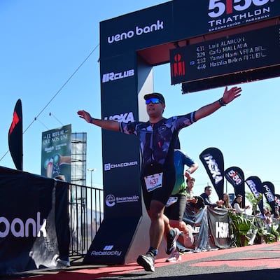Pa’i desafió límites y llegó a la meta en competencia Ironman