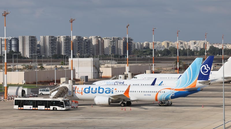 Un avión de la línea Flydubai, en el aeropuerto Ben Gurión, cerca de Tel Aviv.