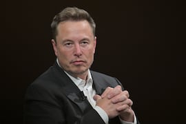 Elon Musk coincide con los CEO de Anthropic y OpenAI en desacelerar desarrollo de la IA
