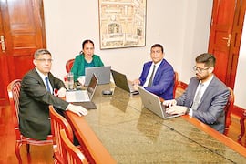 Déficit fiscal llega al 1,2% del PIB, con fuerte impulso del gasto público