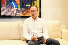 Ministro anuncia control coordinado del espacio aéreo mediante “Cielo Guaraní”