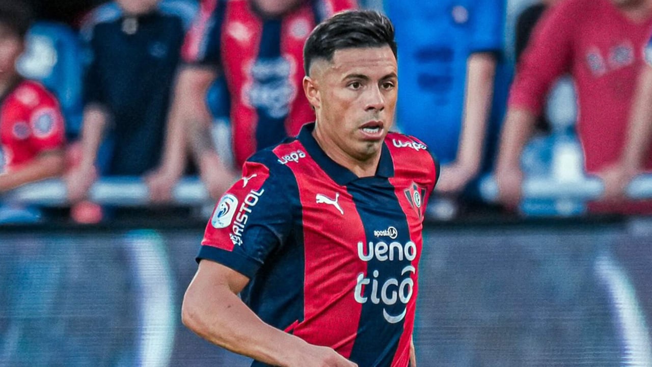 Blas Riveros, futbolista de Cerro Porteño.