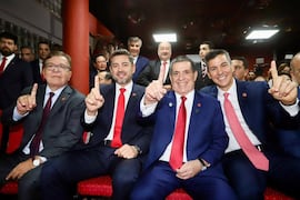 Galaverna respalda informe del presidente al partido