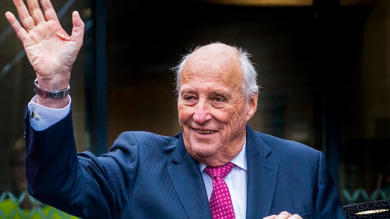 Falleció esta madrugada el rey de Noruega, Harald V.