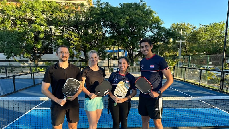 Una delegación paraguaya de cuatro atletas compitió en el Colombia Open 2026 de Pickleball.
