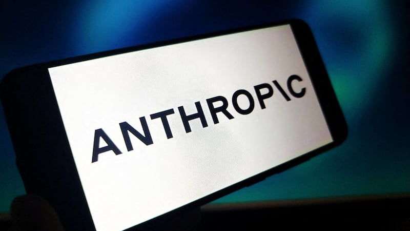 Según Anthropic pequeños modelos de IA pueden estar a pocos meses de ser capaces de multiplicarse de manera autónoma.