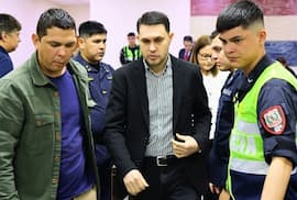 Hernán Rivas es condenado a 8 años de cárcel por uso de título falso