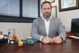 Deuda del Estado con constructoras baja a menos de USD 130 millones