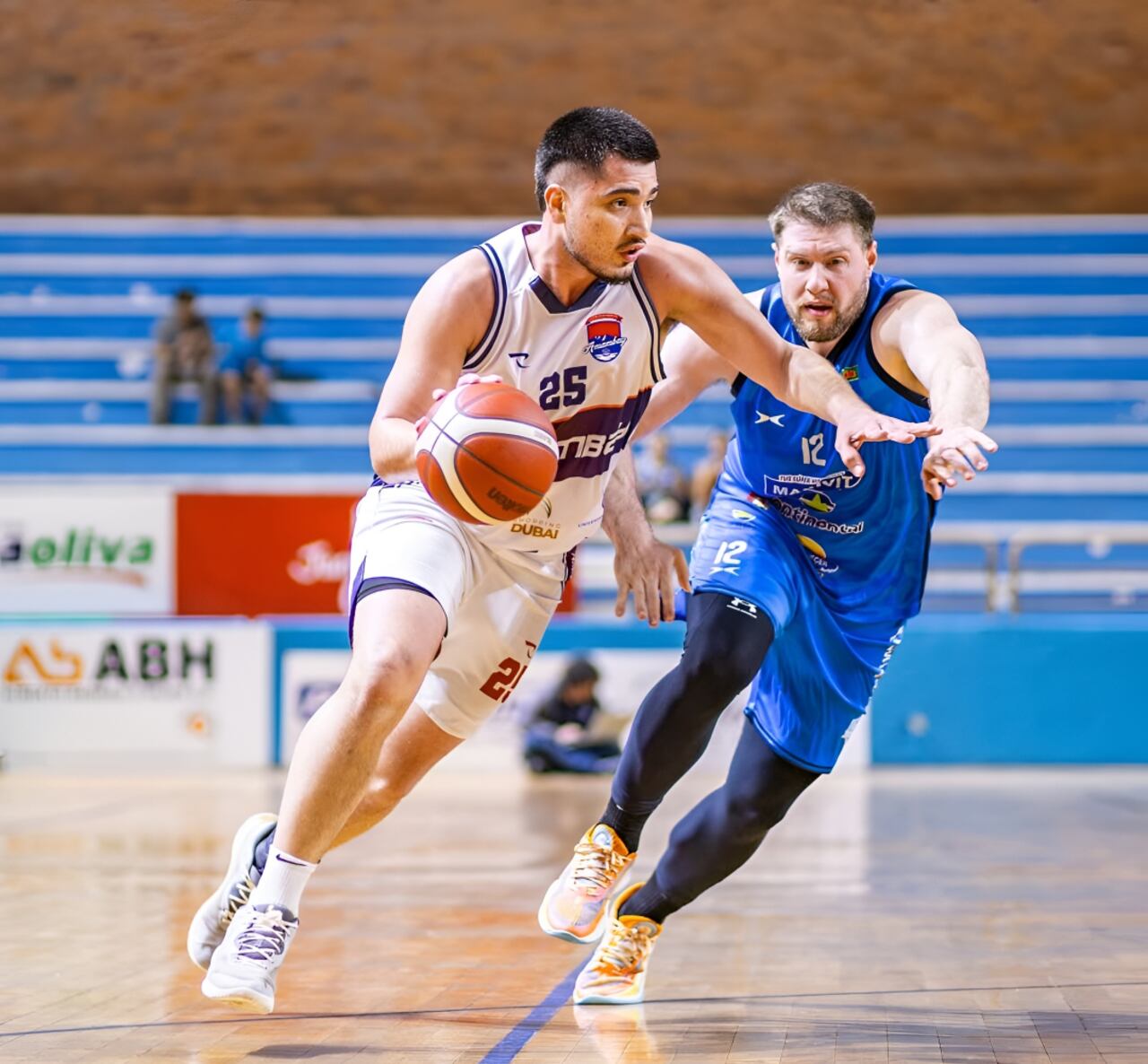 Leonardo Ycassatti (izq.) y Fernando Dose continuarán en Deportivo Amambay y San José, respectivamente.