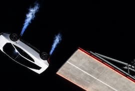 Elon Musk sorprende con el Tesla Roadster que desafía la gravedad
