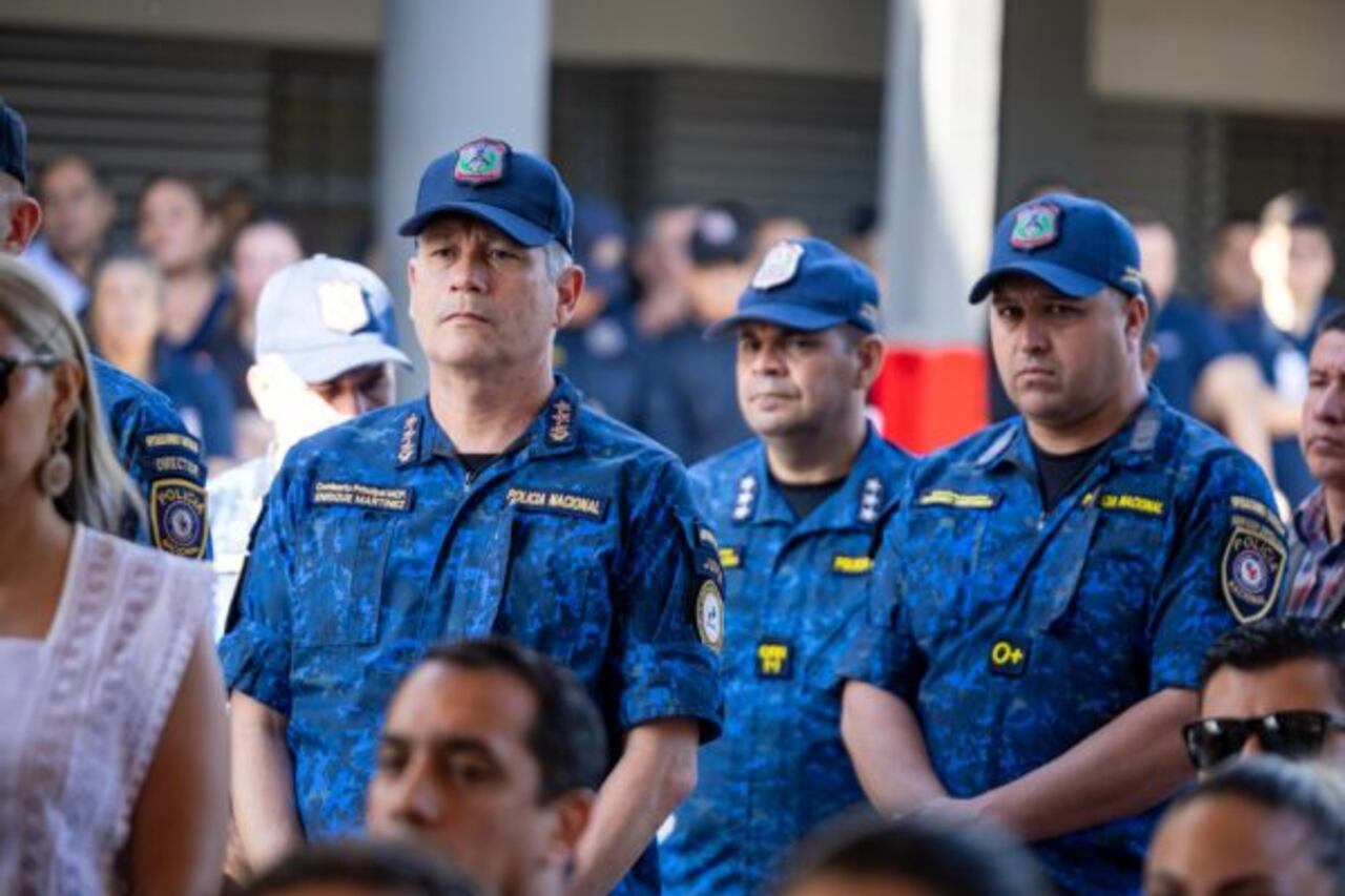Agentes que participaron delOperativo Veneratio.