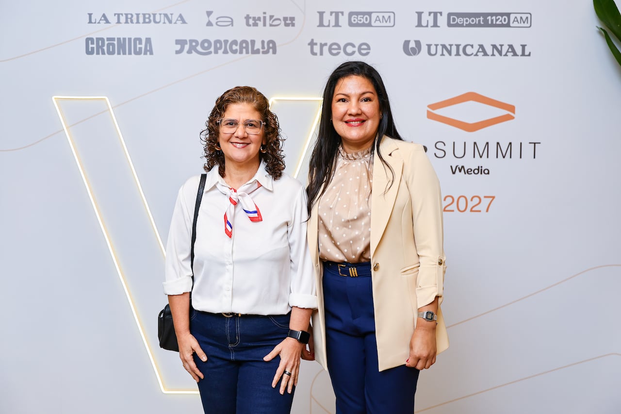 Viviana Blasco y Fabiola Díaz.