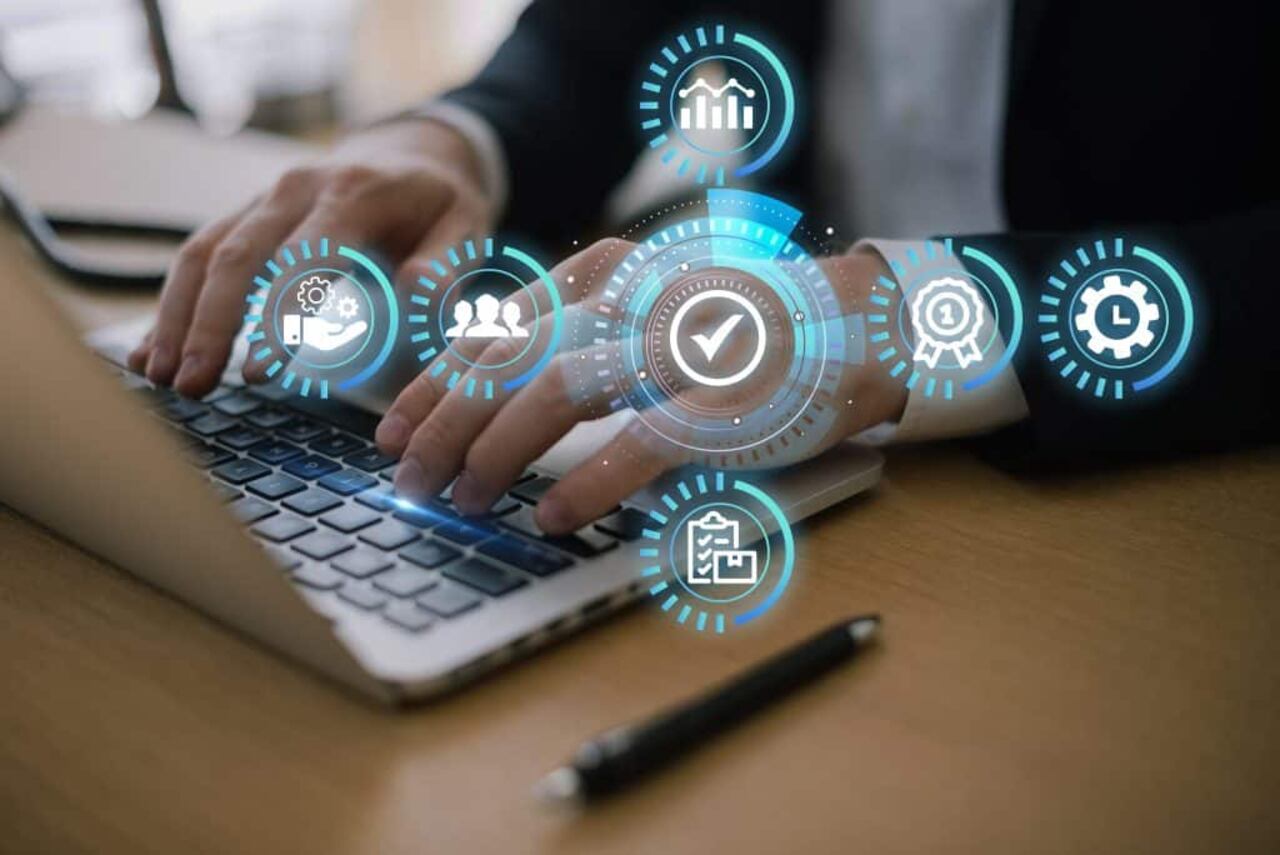 Los interesados serán capacitados en inteligencia artificial, ciencia de datos, ciberseguridad,big data, cloud computing, desarrollo de software, entre otras áreas.