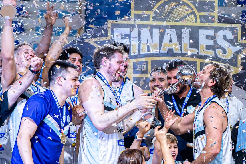 San José derrotó a Olimpia y recuperó la corona del básquet nacional