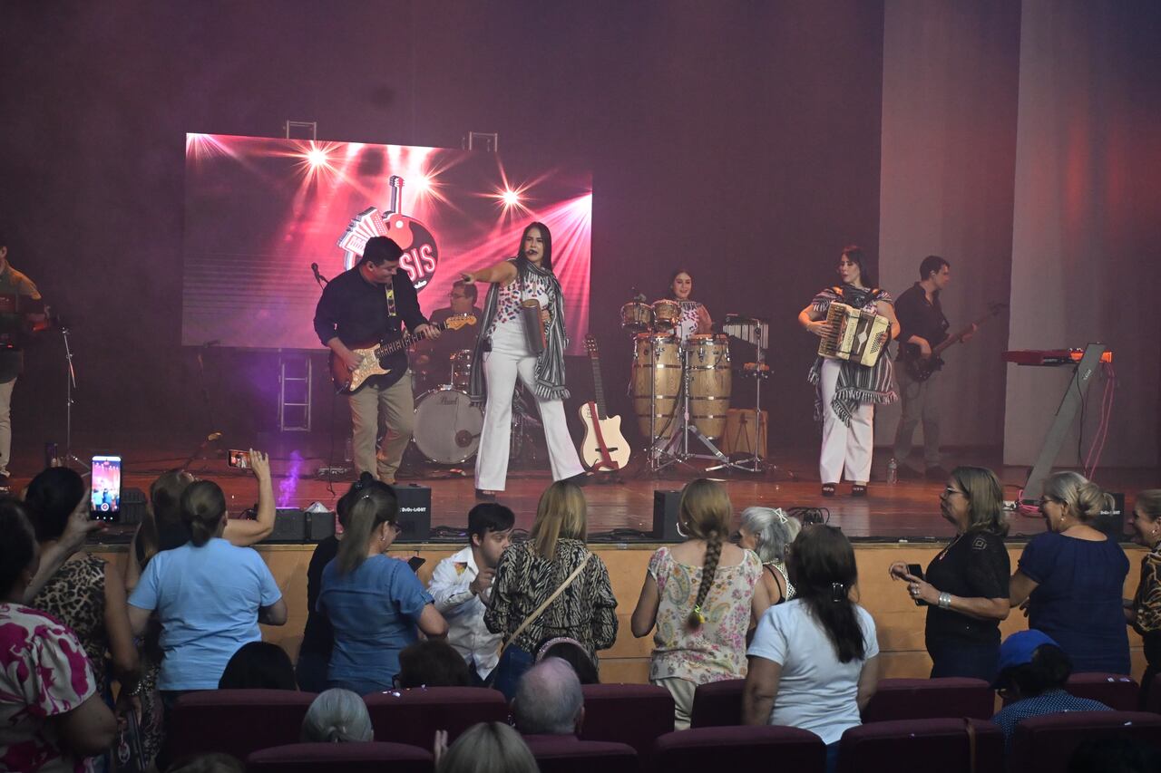 El calendario de actividades incluye un concierto y danzas que destacan la identidad cultural y musical de nuestro país.