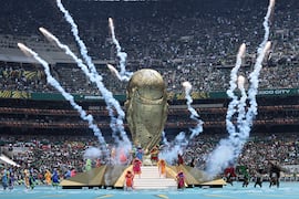 El Azteca volvió a abrazar al mundo, en el mítico estadio se abrió el Mundial
