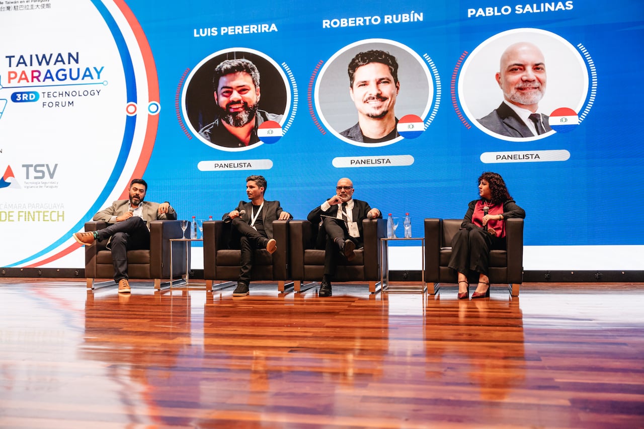 El evento congregó a más de 1.200 inscriptos que debatieron sobre el potencial de la inteligencia artificial.