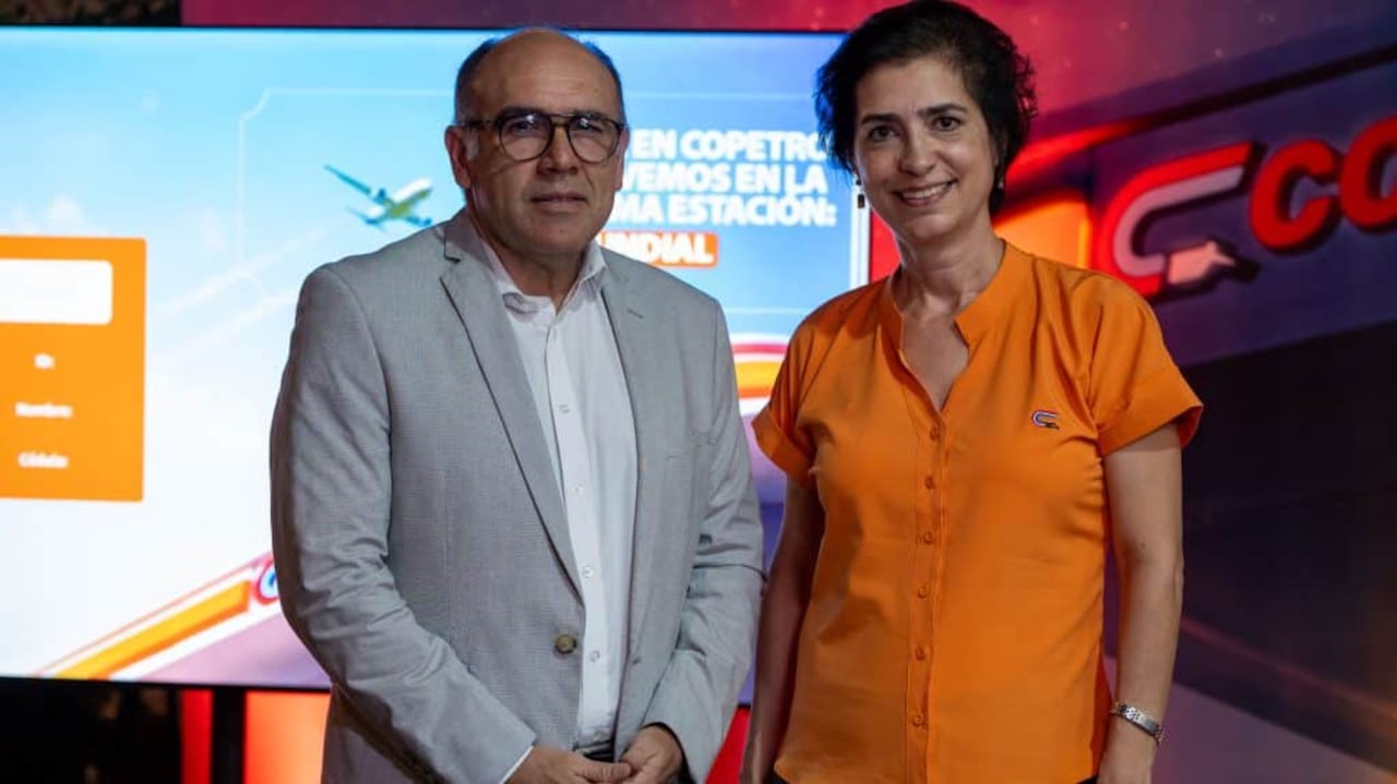 Jorge Cáceres y Patricia Delgadillo.