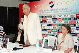 Duelo envuelve a prensa, al club Nacional y al fútbol de salón: Falleció Roque Meza
