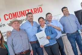 Familias de Ñeembucú acceden a la seguridad jurídica tras décadas de lucha