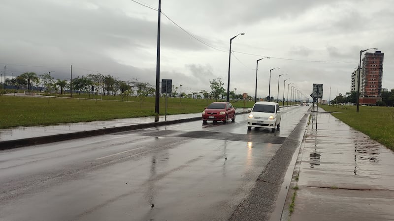 Las lluvias continuarán hasta mañana, martes, en la capital departamental.