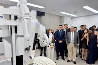 Paraguay se afianza en cirugía robótica tras histórica apertura