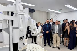 Paraguay se afianza en cirugía robótica tras histórica apertura