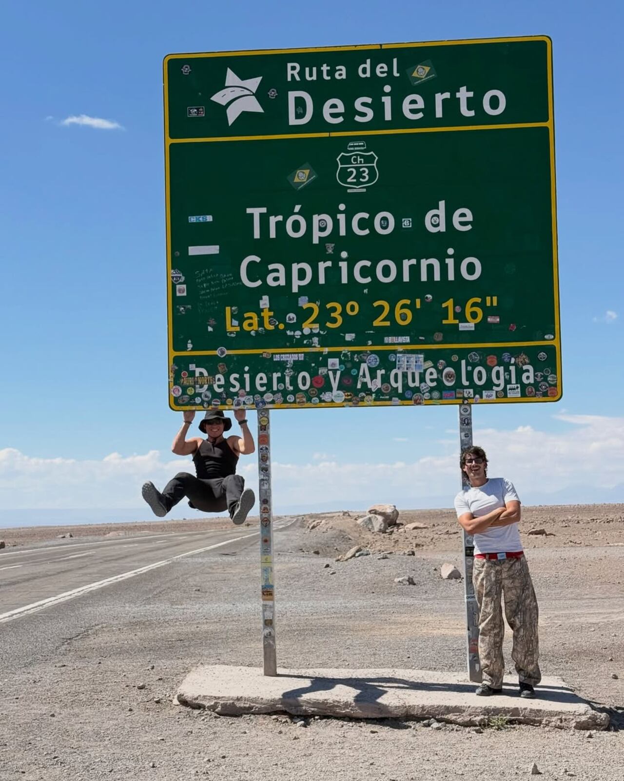 Todavía les quedan diez países por recorrer, pero el concepto cambió. Lo que empezó como contenido para redes, hoy toma forma y se vuelve un análisis y una opción para asentar bases.