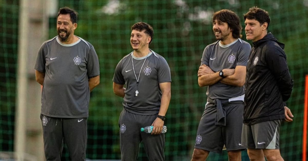 Vitamina empieza a definir el equipo que enfrentará a Libertad