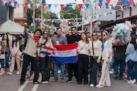 Pilsen y Cervepar convierten el fervor patrio en una previa mundialista que invade todo el país