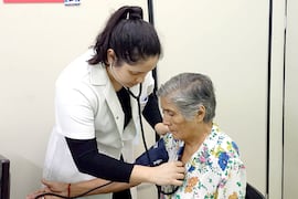 Maratón de ecografías y consultas sabatinas para reducir esperas en IPS