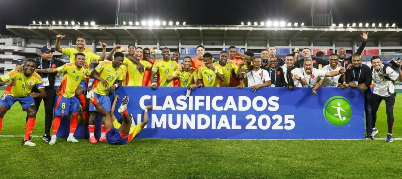 Festejo colombiano posterior al triunfo sobre Chile que los clasificó al Mundial de la categoría.