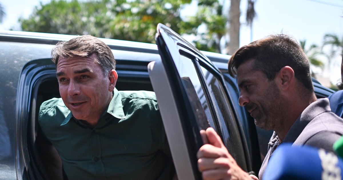 Lula y Bolsonaro confirman su participación en el primer debate presidencial