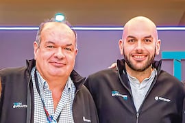 El “Sello Cazenave”: la red familiar detrás del negocio informático