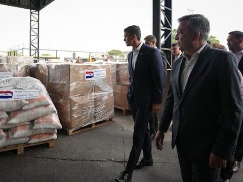 Más de 50 toneladas de ayuda paraguaya parten rumbo a Colombia