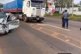 Trágico choque en la rotonda de Mbocayaty deja una mujer fallecida