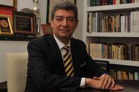 Presidente de Argentina está en guerra con el titular de la Corte de este país
