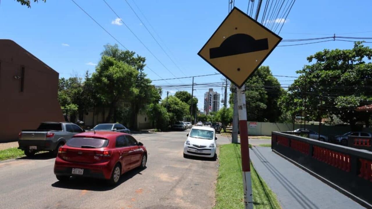 Desde la Municipalidad explican que si bien son molestas, las lomadas son el “último recurso”para obligar al conductor a reducir la velocidad.