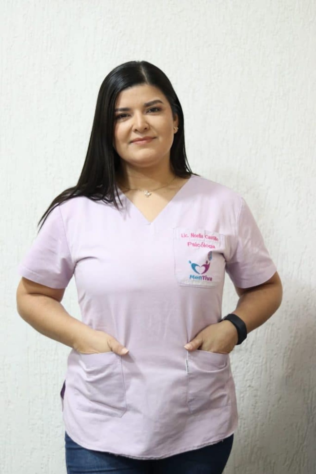Psicóloga Noelia Castillo. Según ella, muchos padresintentan ayudar, pero en ocasiones no sabencómo abordarlas tareas de manera efectiva.