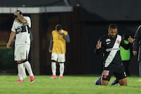 Olimpia no pudo hacer pesar la historia y quedó fuera de la Copa