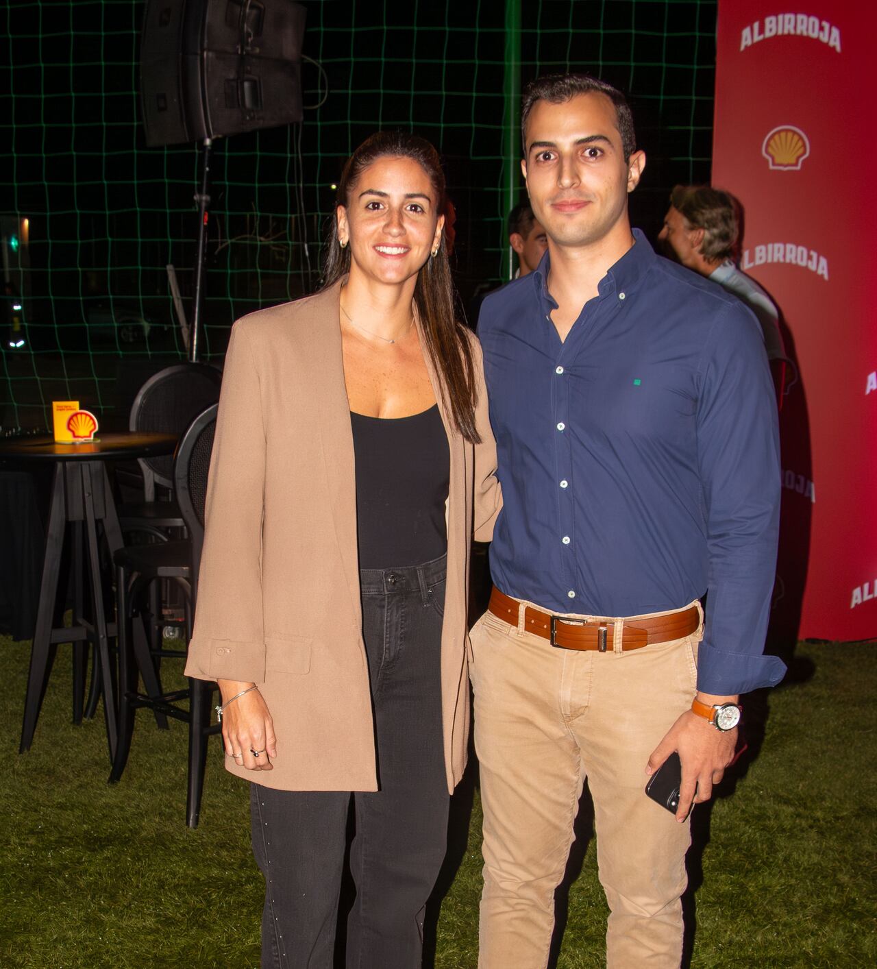 Belén Morínigo y Karim Apud.