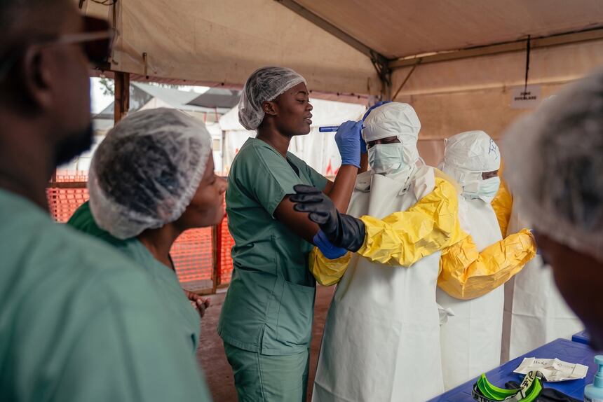 Brote de ébola deja más de 100 fallecidos en la República Democrática del Congo