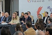 Médicos consideran insuficiente el plan oficial y exigen reajustes
